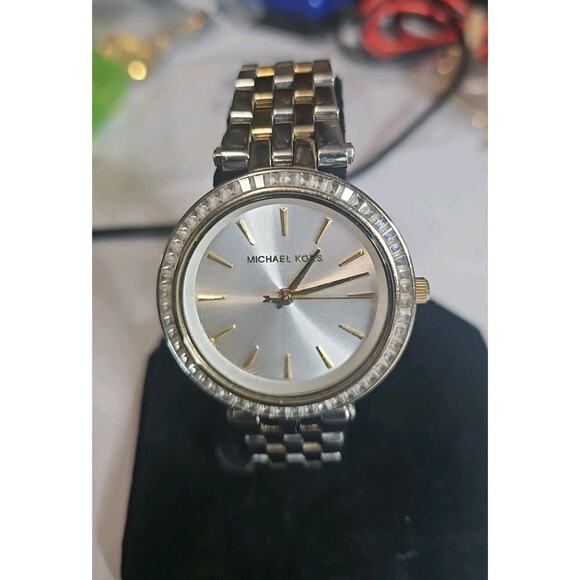 Ladies Michael Kors Women's MK3405 Darci Pave Bezel Watch New Battery Runs - Picture 1 of 14